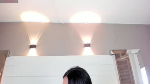 Snapshot of lilly_2809_ chatting on December 2024 04:15:02 AM Lizeth follow me in my igimlilycute 3 online show from December 2024 04:15:02 AM