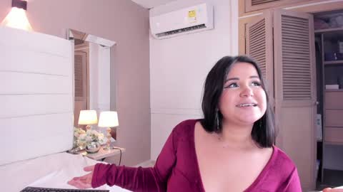 Snapshot of lilly_2809_ chatting on January 2025 09:51:02 AM Lizeth follow me in my igimlilycute 3 online show from January 2025 09:51:02 AM