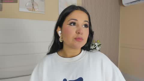 Lizeth follow me in my igimlilycute 3 online show from May 2026 03:59:02 AM
