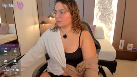 L I L L Y online show from February 2026 12:22:02 PM