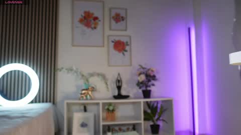 Sofia online show from May 2026 01:29:02 PM