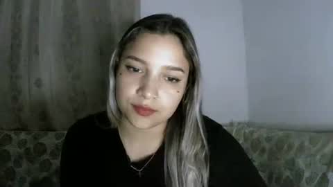 Snapshot of lilly_ocean22 chatting on March 2026 06:50:01 AM Sey - Lilly online show from March 2026 06:50:01 AM