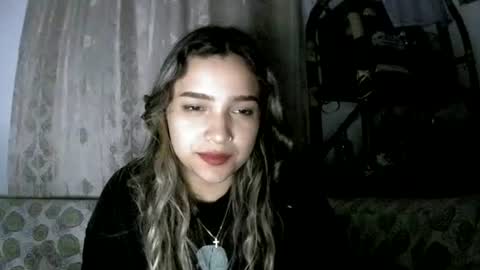 Snapshot of lilly_ocean22 chatting on June 2026 06:14:01 AM Sey - Lilly online show from June 2026 06:14:01 AM