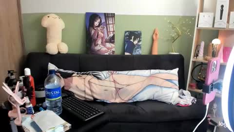 Snapshot of lilly_sweet02 chatting on November 2025 12:43:02 AM lilly_sweet02 online show from November 2025 12:43:02 AM