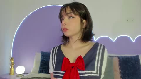 Lilou online show from March 2025 11:40:01 AM