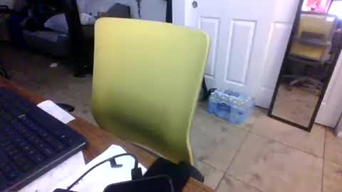 Snapshot of lilpackage69 chatting on December 2025 02:43:02 AM lilpackage69 online show from December 2025 02:43:02 AM