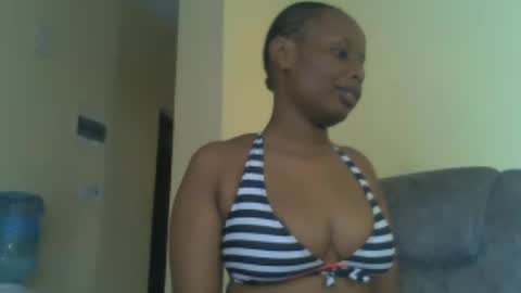 Snapshot of lilpretty16 chatting on June 2026 09:14:01 AM lilpretty16 online show from June 2026 09:14:01 AM