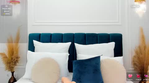 Snapshot of liludavis chatting on February 2025 11:42:01 PM Lilu online show from February 2025 11:42:01 PM