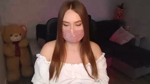 lily_baker_ online show from May 2026 08:31:02 AM