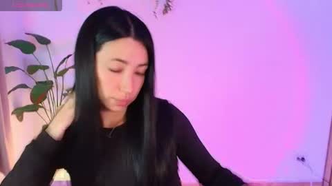 just lily online show from June 2026 10:33:01 PM