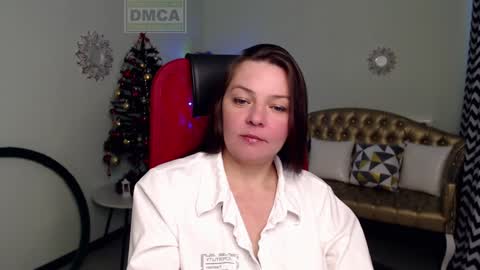 Snapshot of lily_flower7_ chatting on December 2024 06:57:02 AM Lily online show from December 2024 06:57:02 AM