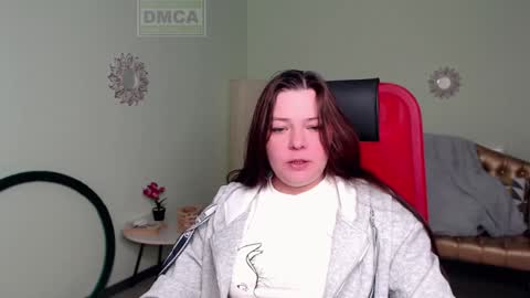 Snapshot of lily_flower7_ chatting on January 2025 06:41:02 AM Lily online show from January 2025 06:41:02 AM