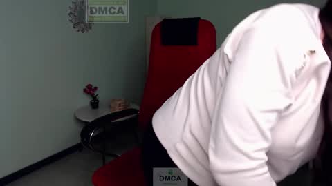 Snapshot of lily_flower7_ chatting on February 2025 08:26:02 AM Lily online show from February 2025 08:26:02 AM