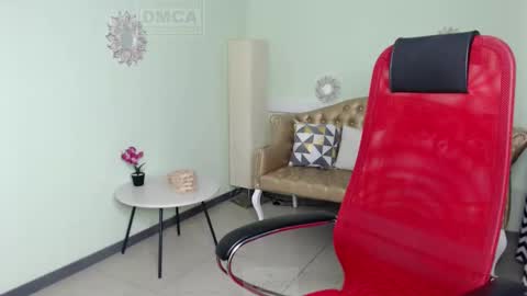 Snapshot of lily_flower7_ chatting on February 2025 06:41:01 AM Lily online show from February 2025 06:41:01 AM