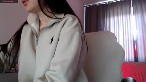 Lily Litle online show from April 2026 11:04:02 AM