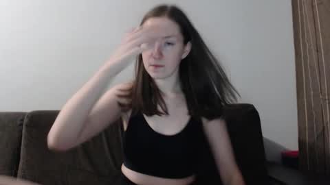 Snapshot of lily_love_x chatting on January 2026 09:40:01 PM lily_love_x online show from January 2026 09:40:01 PM