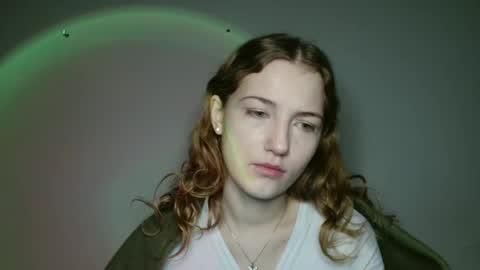 small lily online show from January 2026 07:12:02 AM