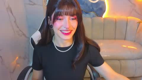 Snapshot of lily_tx chatting on June 2026 12:41:02 PM Follow me.. Live 730 to 1400 online show from June 2026 12:41:02 PM