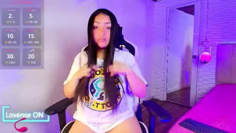 lily_waist online show from September 2025 11:12:02 AM