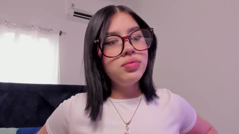 LilyWoodz online show from January 2026 07:11:01 PM