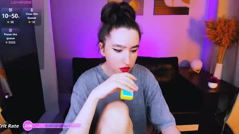 LILY online show from May 2026 01:50:02 PM