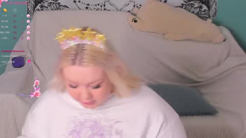 Lily online show from December 2024 07:21:02 PM