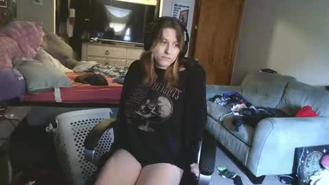 Snapshot of lilybvixen chatting on April 2026 05:23:01 PM lilybvixen online show from April 2026 05:23:01 PM