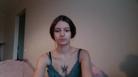 Snapshot of lilycandy_ chatting on October 2025 01:23:04 PM lilycandy_ online show from October 2025 01:23:04 PM