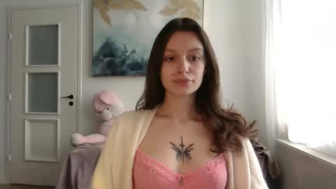 Snapshot of lilycandy_ chatting on February 2026 08:20:01 AM lilycandy_ online show from February 2026 08:20:01 AM