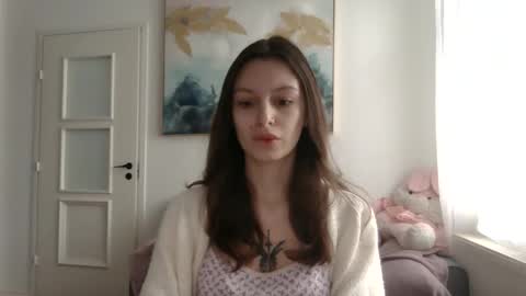 Snapshot of lilycandy_ chatting on February 2026 09:53:01 AM lilycandy_ online show from February 2026 09:53:01 AM