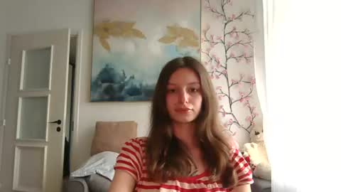 Snapshot of lilycandy_ chatting on June 2026 11:01:02 AM lilycandy_ online show from June 2026 11:01:02 AM