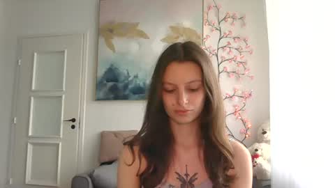 Snapshot of lilycandy_ chatting on June 2026 09:46:02 AM lilycandy_ online show from June 2026 09:46:02 AM