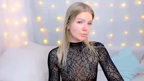lilydavisss online show from January 2026 03:09:02 AM