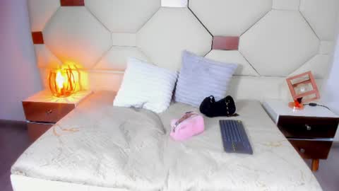 Lily online show from July 2026 08:30:02 PM