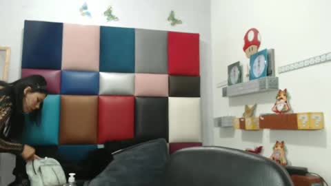 Snapshot of lilyjamesx chatting on January 2025 02:49:01 PM lilyjamesx online show from January 2025 02:49:01 PM