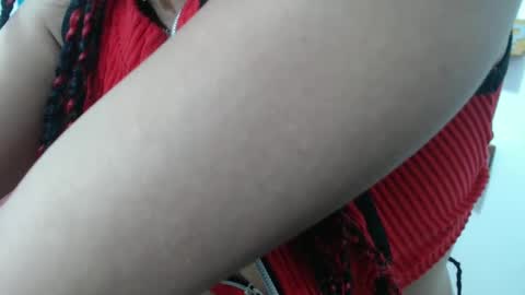 Snapshot of lilyjamesx chatting on February 2025 08:00:01 PM lilyjamesx online show from February 2025 08:00:01 PM