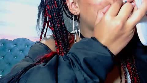 Snapshot of lilyjamesx chatting on February 2025 12:19:01 AM lilyjamesx online show from February 2025 12:19:01 AM