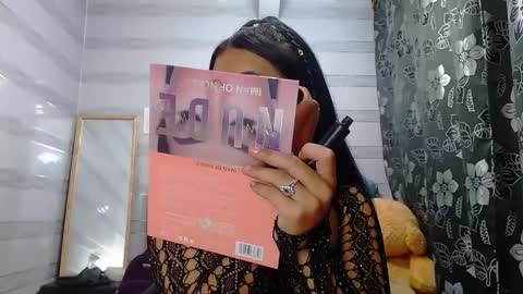 Snapshot of lilyjamesx chatting on February 2025 10:31:01 PM lilyjamesx online show from February 2025 10:31:01 PM