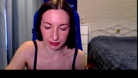 Lily online show from February 2026 07:47:01 AM