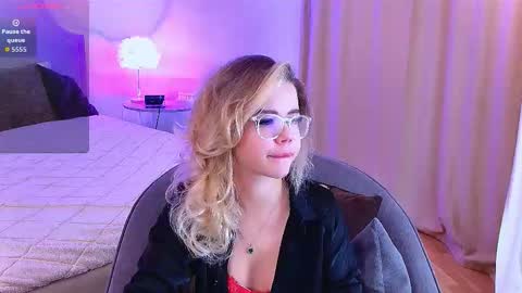 Rose online show from September 2025 05:34:02 AM