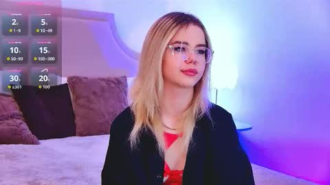 Snapshot of lilyrabbit chatting on March 2026 05:34:01 AM Rose online show from March 2026 05:34:01 AM