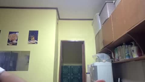 Snapshot of lilysette chatting on May 2026 10:09:02 AM lilysette online show from May 2026 10:09:02 AM
