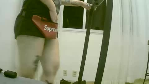 lilyswear online show from February 2025 01:36:02 AM