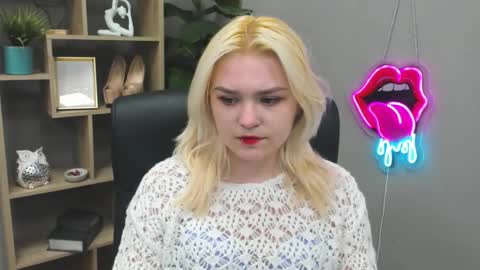 Lily online show from March 2026 08:18:01 AM