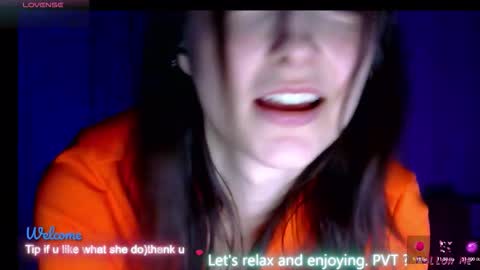 LilyXSky online show from November 2025 02:50:02 PM