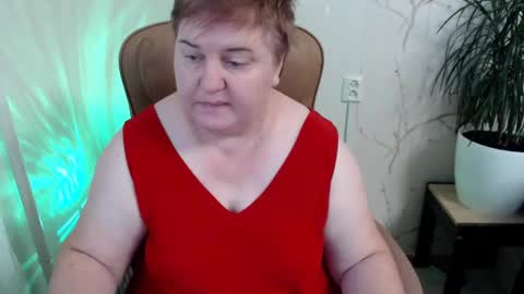 Snapshot of limonka_fire chatting on January 2025 09:44:02 AM Limonka Fire online show from January 2025 09:44:02 AM