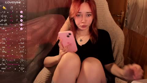 Scarlet online show from December 2024 08:00:02 AM