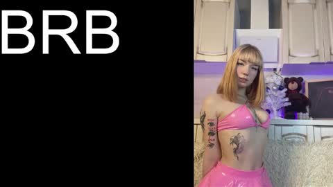 Snapshot of lina_blueeyed chatting on January 2025 10:19:01 AM Lina blueeyed GMT3 1100-1700 Mon Wed Thu Sat Sun online show from January 2025 10:19:01 AM