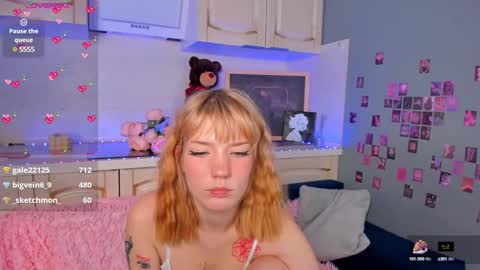 Snapshot of lina_blueeyed chatting on February 2025 05:31:02 PM Lina blueeyed GMT3 1100-1700 Mon Wed Thu Sat Sun online show from February 2025 05:31:02 PM