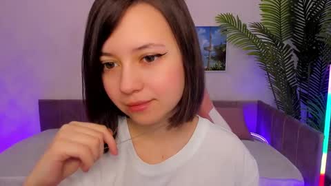 Lina online show from March 2025 01:53:01 AM